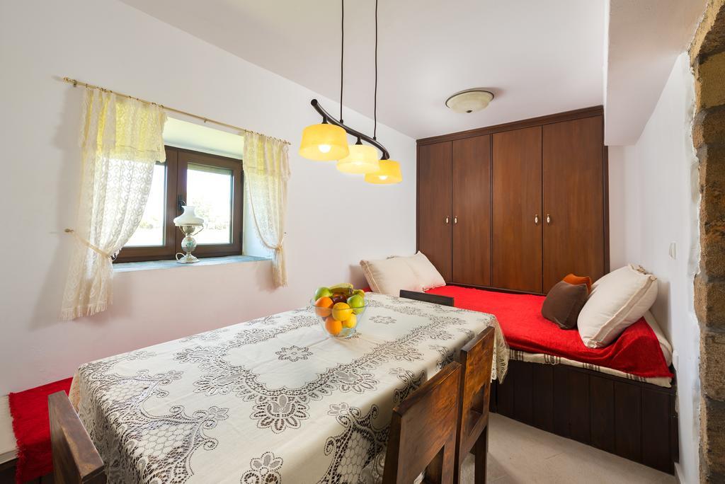 Villa Claudia In Lardos Zewnętrze zdjęcie